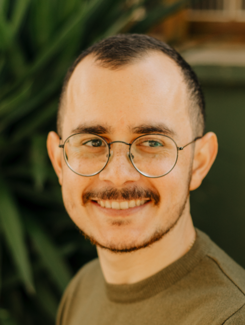 Thomaz-2.png